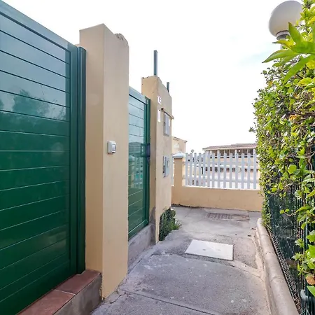 Flatguest Sonemar Holiday home *