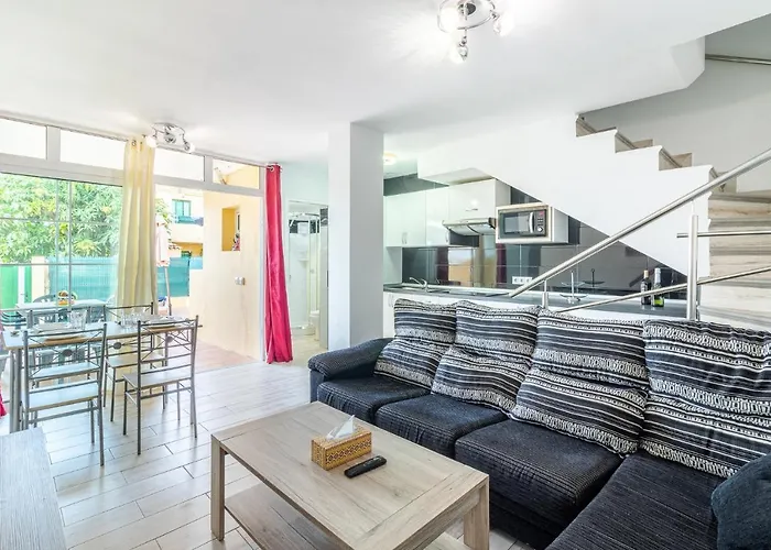 Отель Flatguest Sonemar 3*