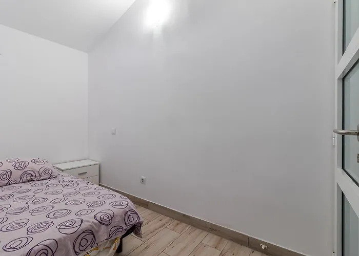 Flatguest Sonemar Отель