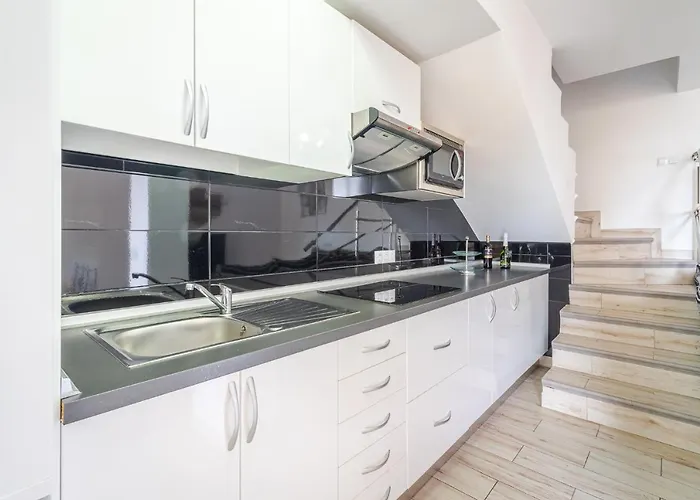 Flatguest Sonemar Отель